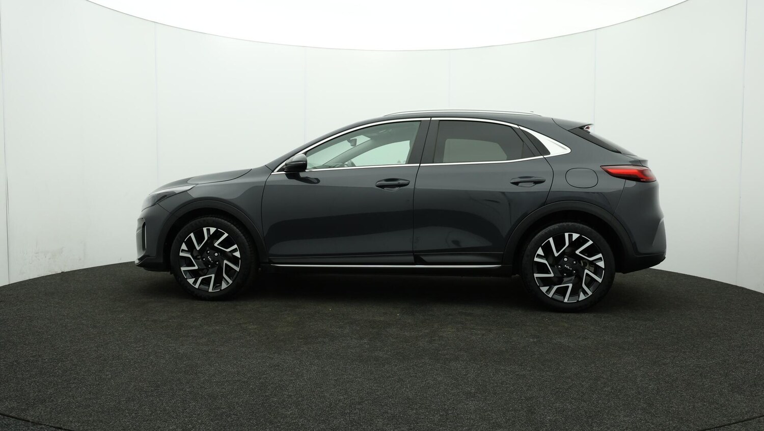 Used Kia XCeed 2023 for sale - 76645265: Photo 73