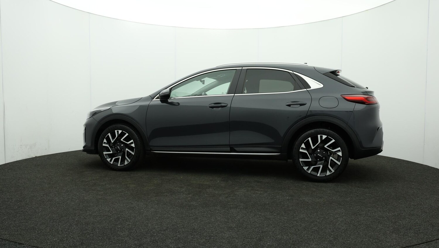 Used Kia XCeed 2023 for sale - 76645265: Photo 74