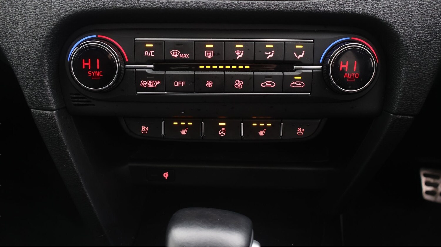 Used Kia XCeed 2020 for sale - 77530067: Photo 12