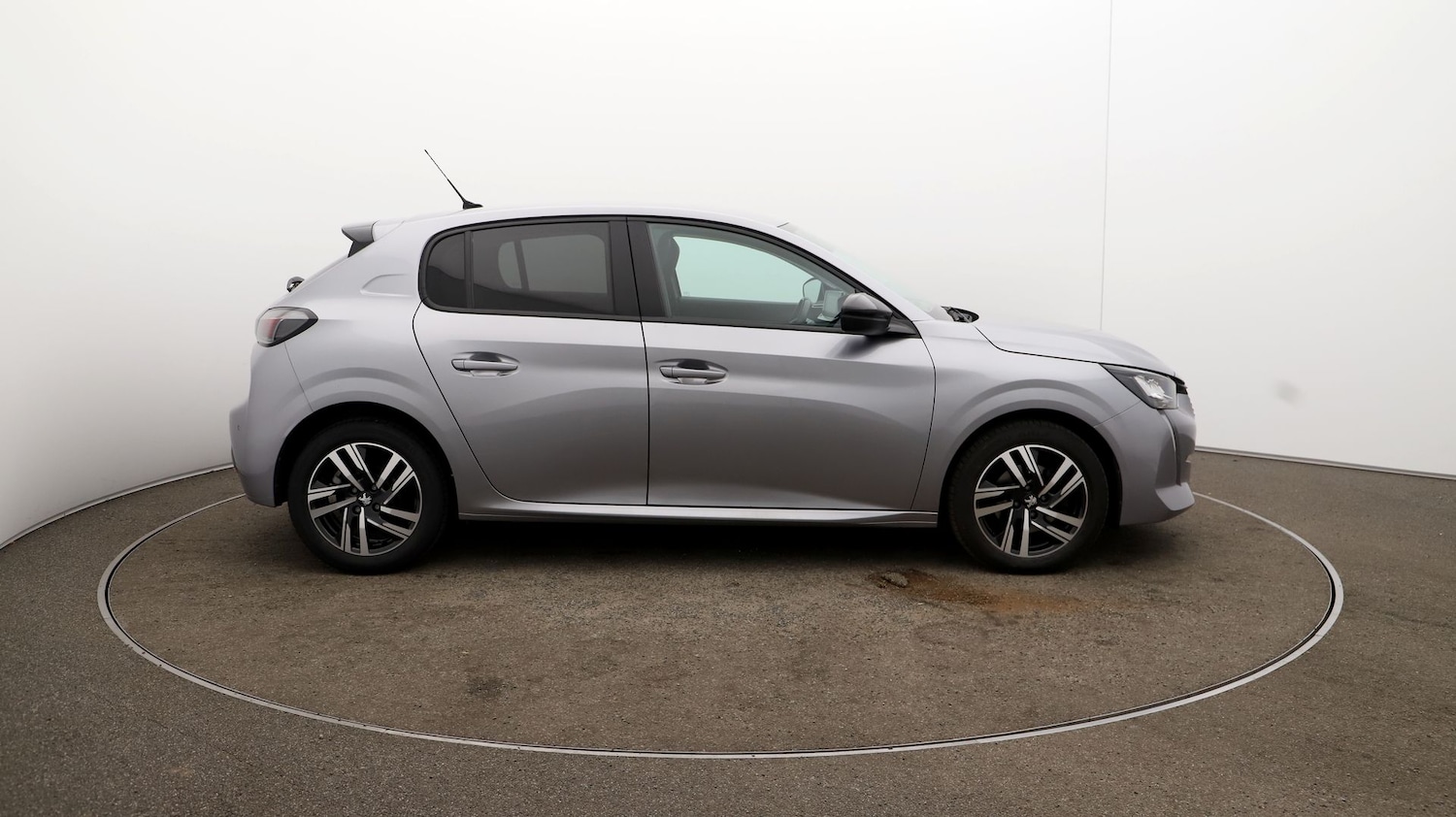 Used Peugeot 208 for sale - 76808932: Photo 42