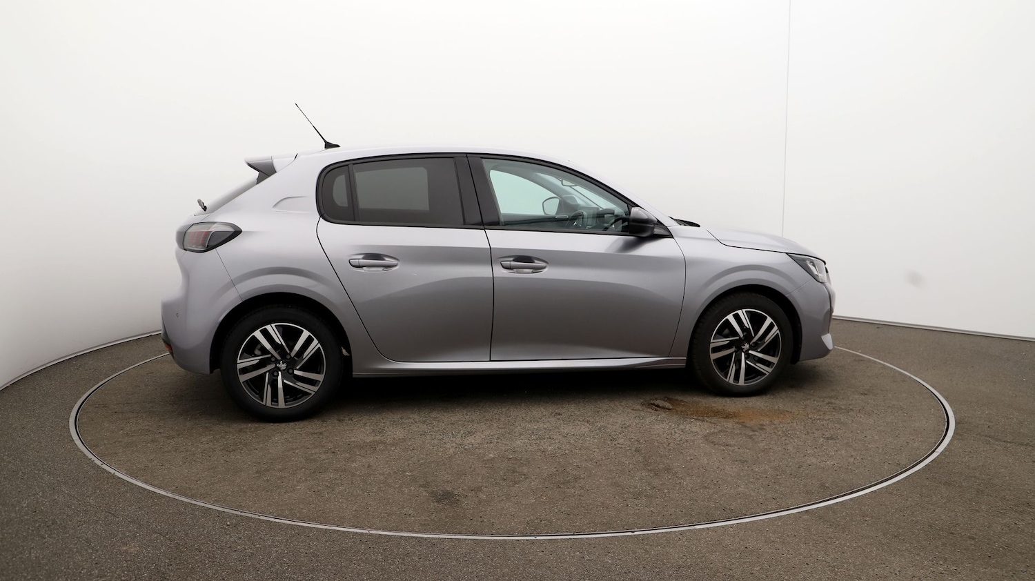 Used Peugeot 208 for sale - 76808932: Photo 43