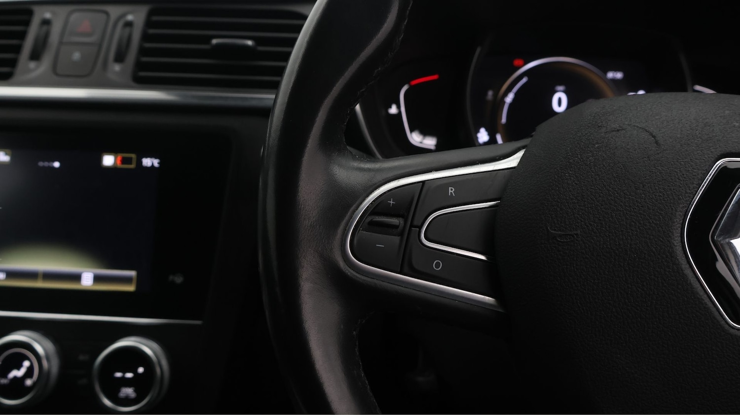 Used Renault Kadjar 2021 for sale - 77460121: Photo 20