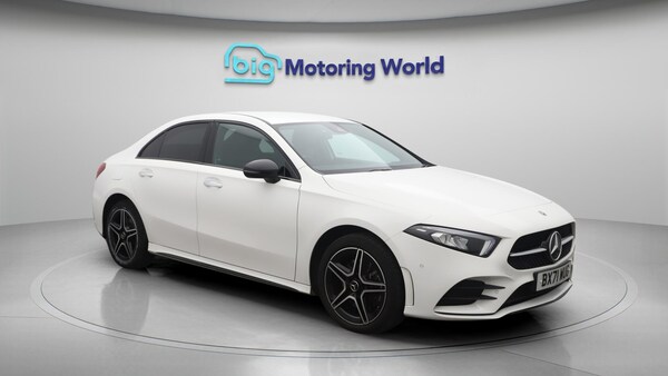 Used Mercedes-Benz A-Class 2021 for sale - 76239969: Photo 2