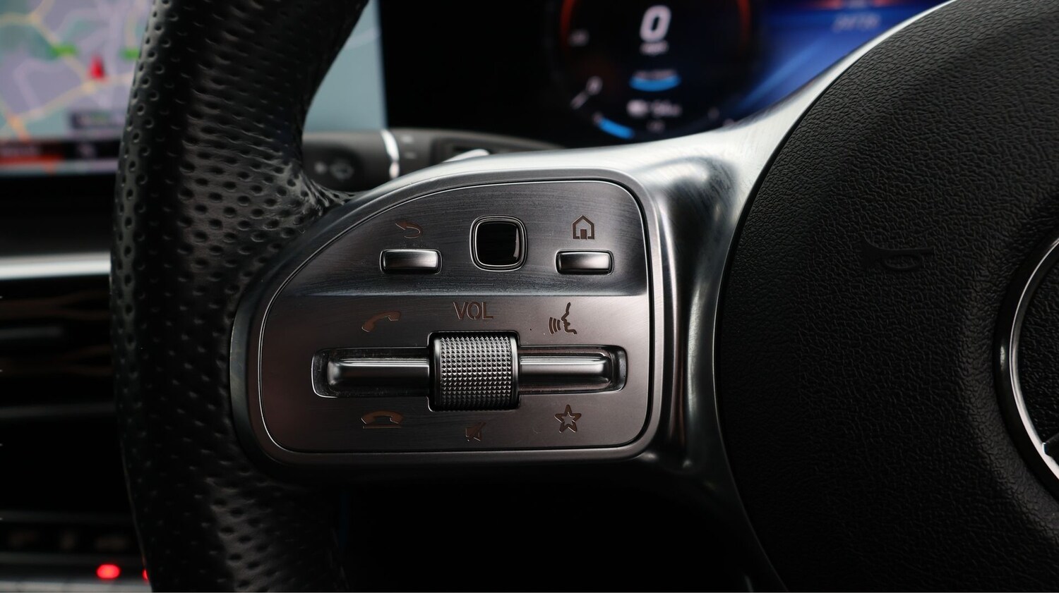 Used Mercedes-Benz EQC 2020 for sale - 77759594: Photo 23