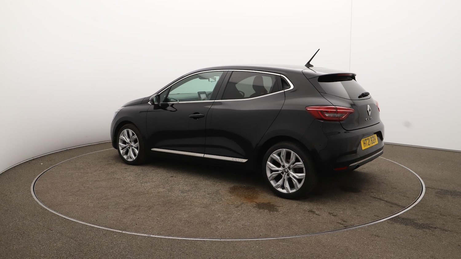 Used Renault Clio 2021 for sale - 76122909: Photo 10