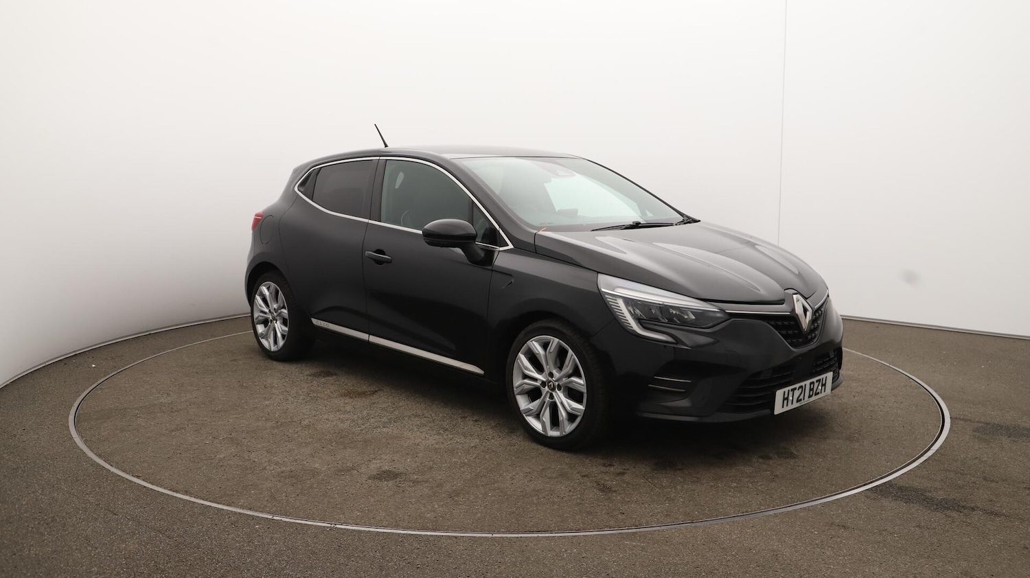 Used Renault Clio 2021 for sale - 76122909: Photo 28