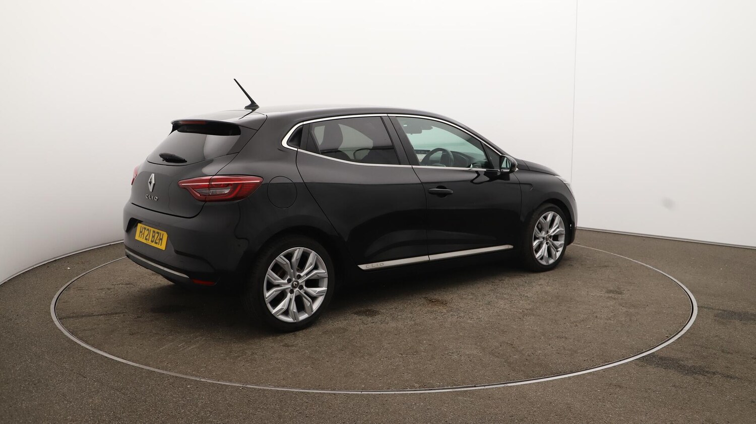 Used Renault Clio 2021 for sale - 76122909: Photo 47