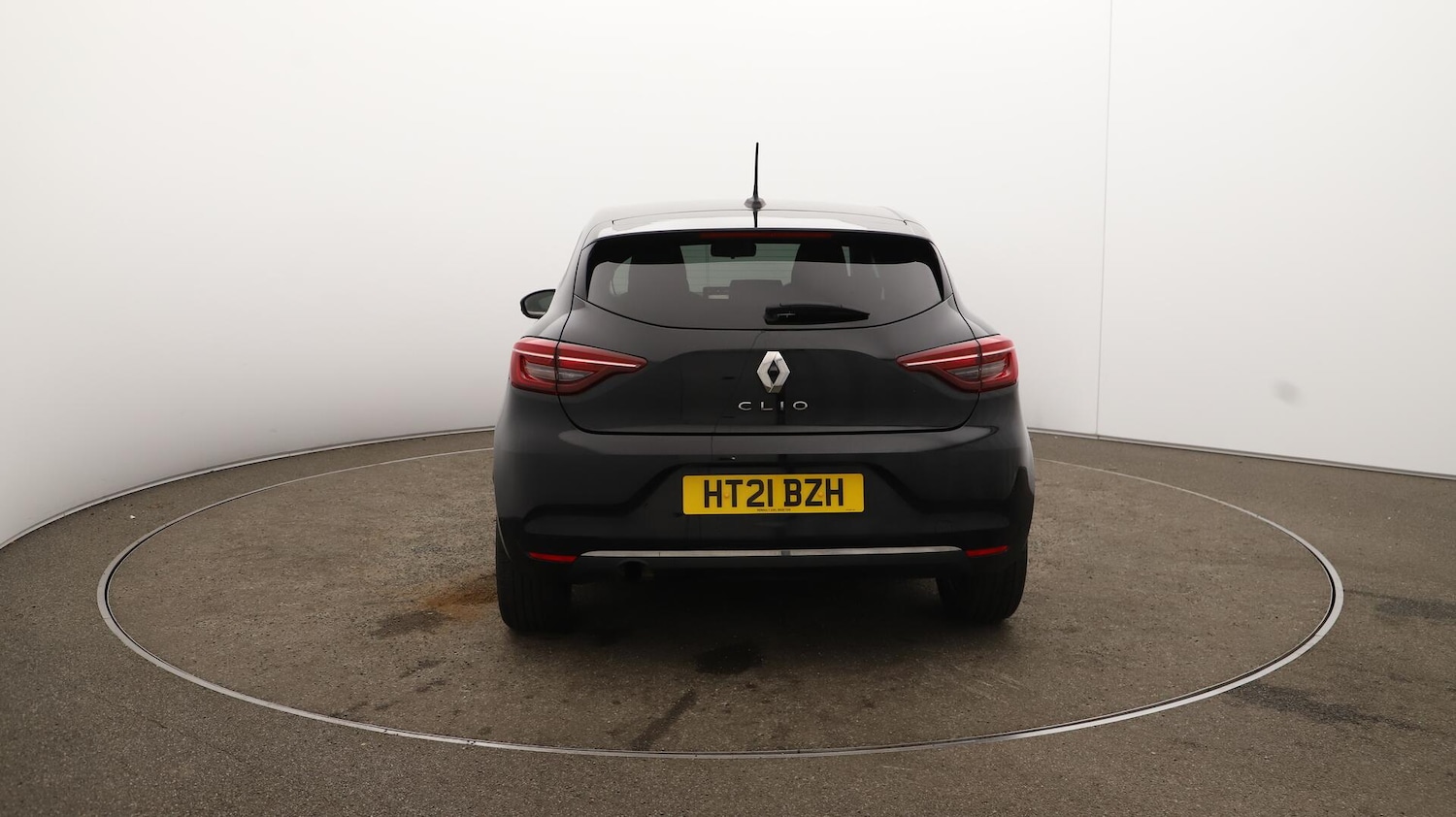 Used Renault Clio 2021 for sale - 76122909: Photo 58