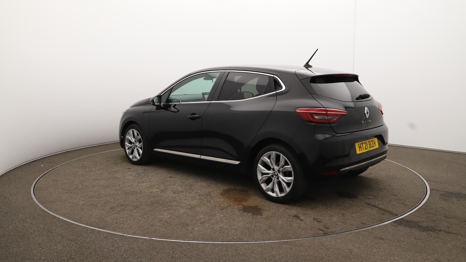 Used Renault Clio 2021 for sale - 76122909: Photo 62