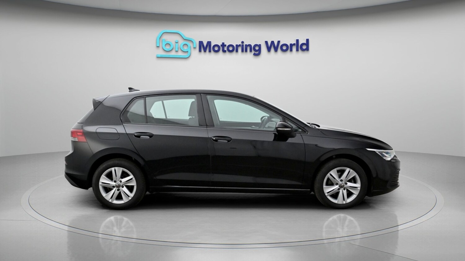 Used Volkswagen Golf 2023 for sale - 77812920: Photo 8