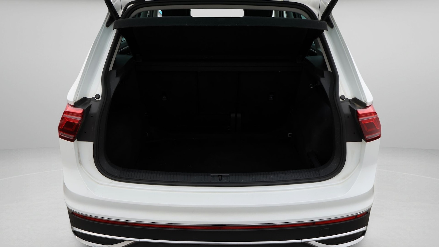 Used Volkswagen Tiguan 2022 for sale - 77201112: Photo 17