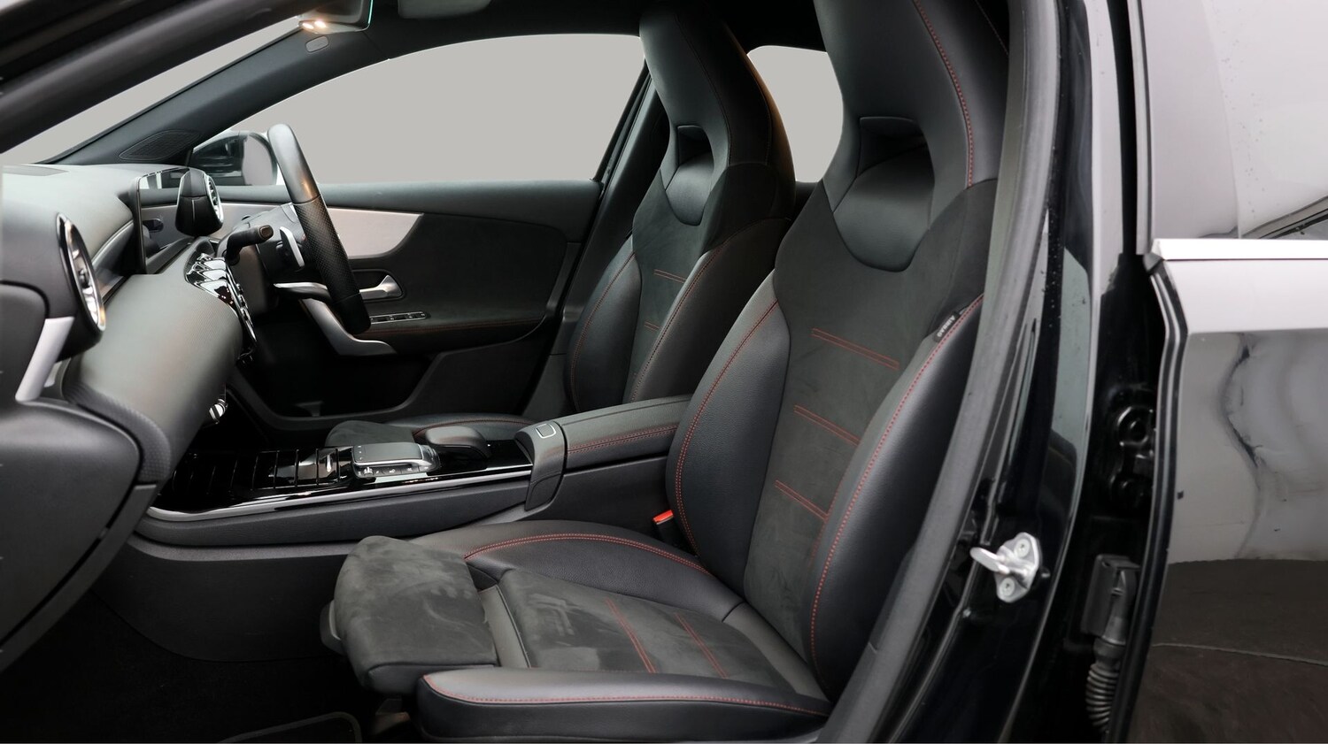 Used Mercedes-Benz A-Class for sale - 77220969: Photo 14