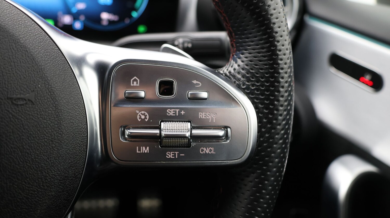 Used Mercedes-Benz A-Class for sale - 77220969: Photo 24