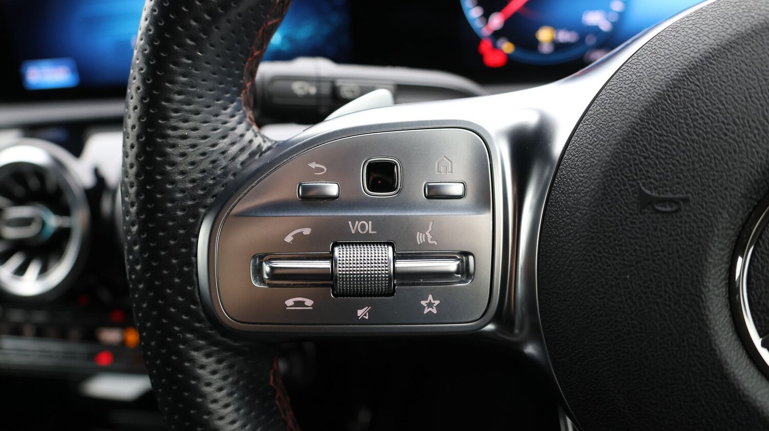 Used Mercedes-Benz A-Class for sale - 77220969: Photo 25