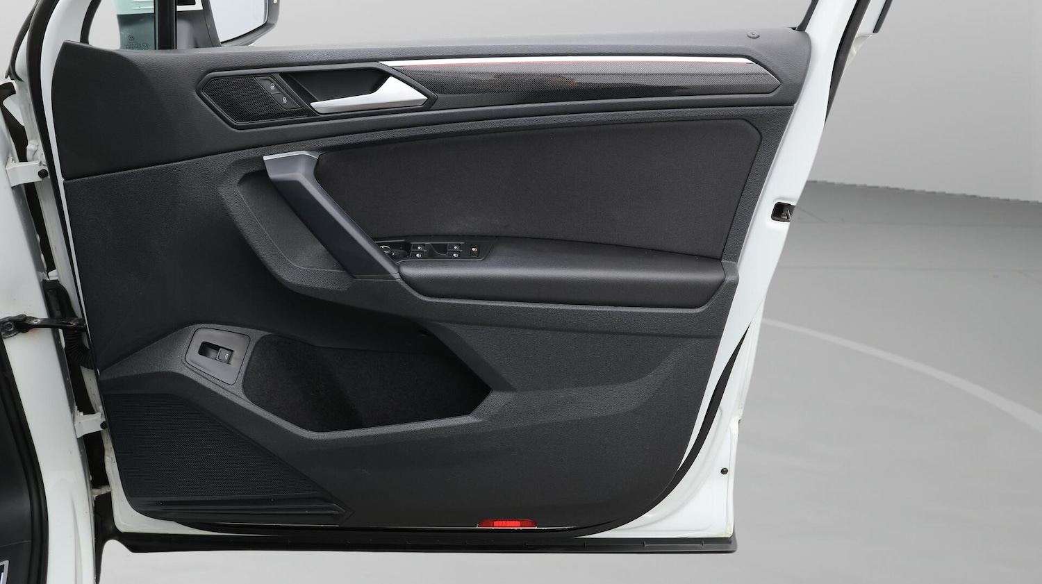 Used Volkswagen Tiguan 2022 for sale - 76153040: Photo 16