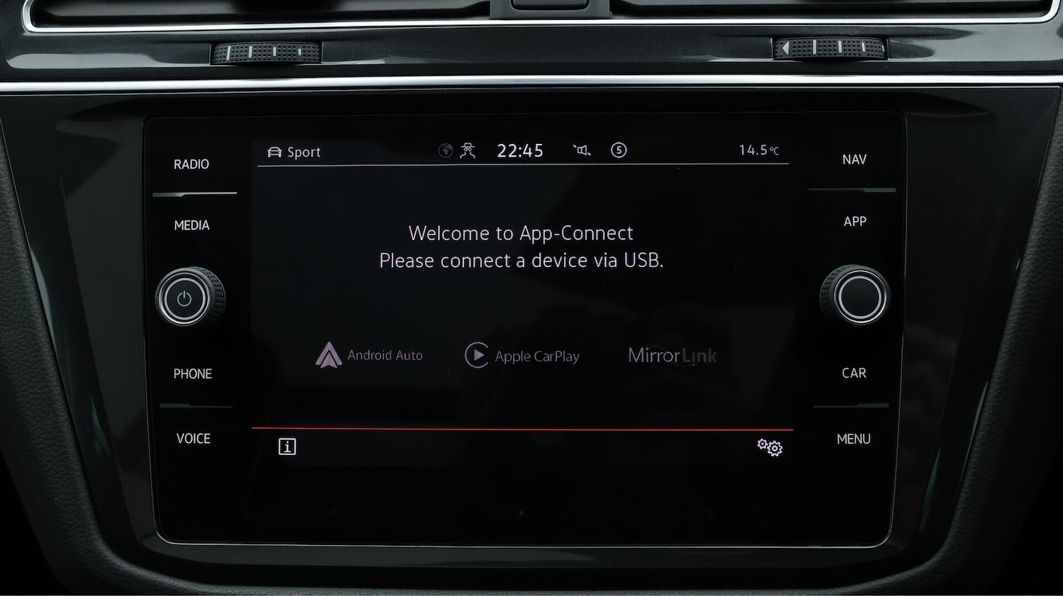 Used Volkswagen Tiguan 2022 for sale - 76153040: Photo 28