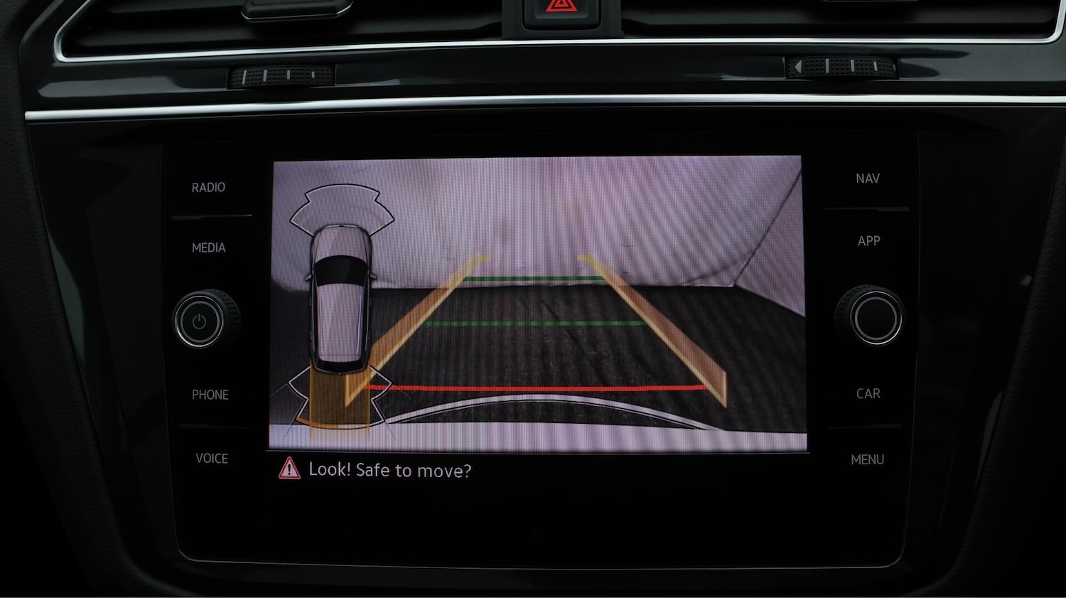 Used Volkswagen Tiguan 2022 for sale - 76153040: Photo 29