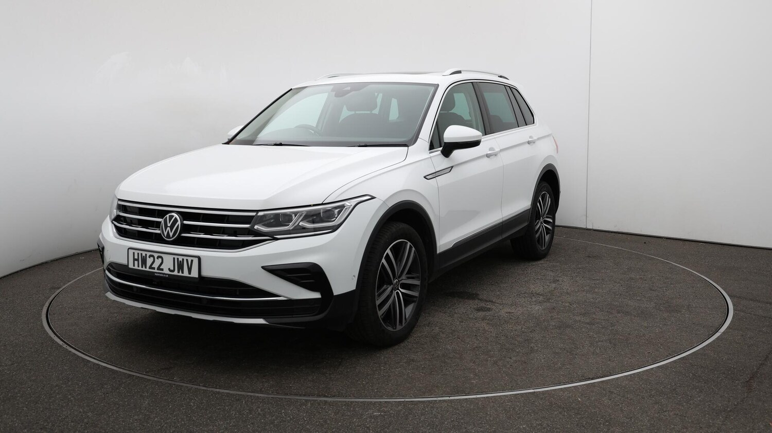 Used Volkswagen Tiguan 2022 for sale - 76153040: Photo 38