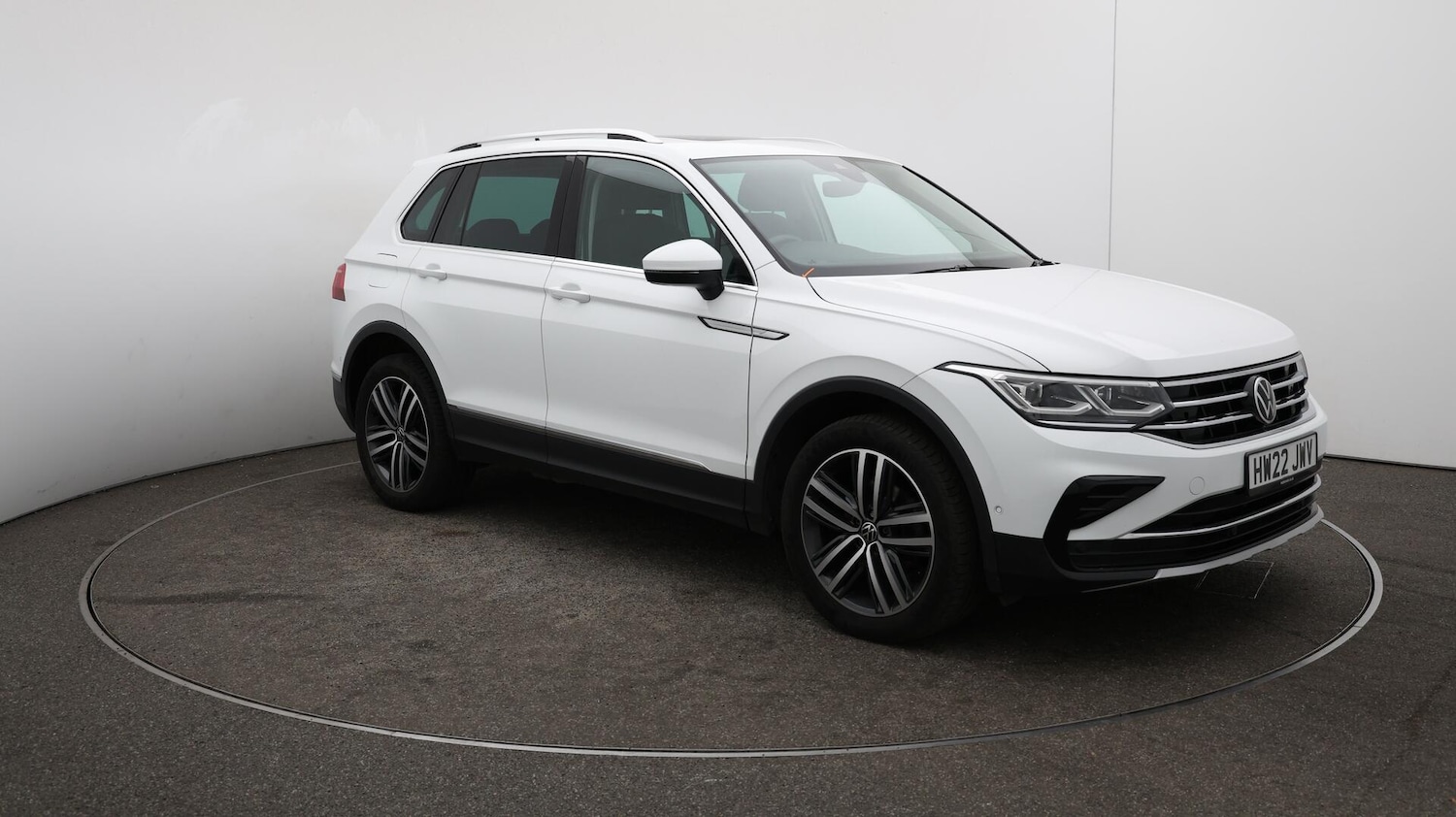 Used Volkswagen Tiguan 2022 for sale - 76153040: Photo 45