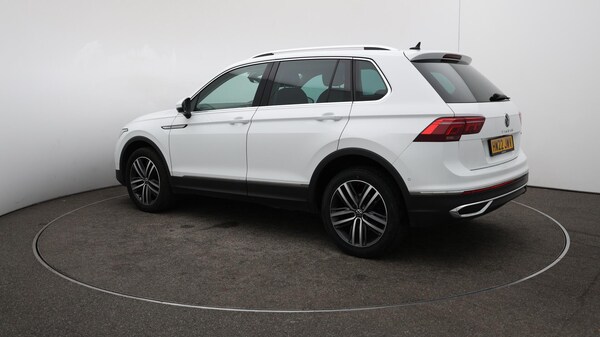 Used Volkswagen Tiguan 2022 for sale - 76153040: Photo 64
