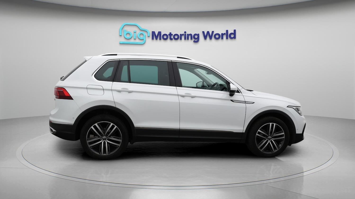 Used Volkswagen Tiguan 2022 for sale - 76153040: Photo 9