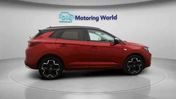 Used Vauxhall Grandland 2024 for sale - 75768377: Photo 9