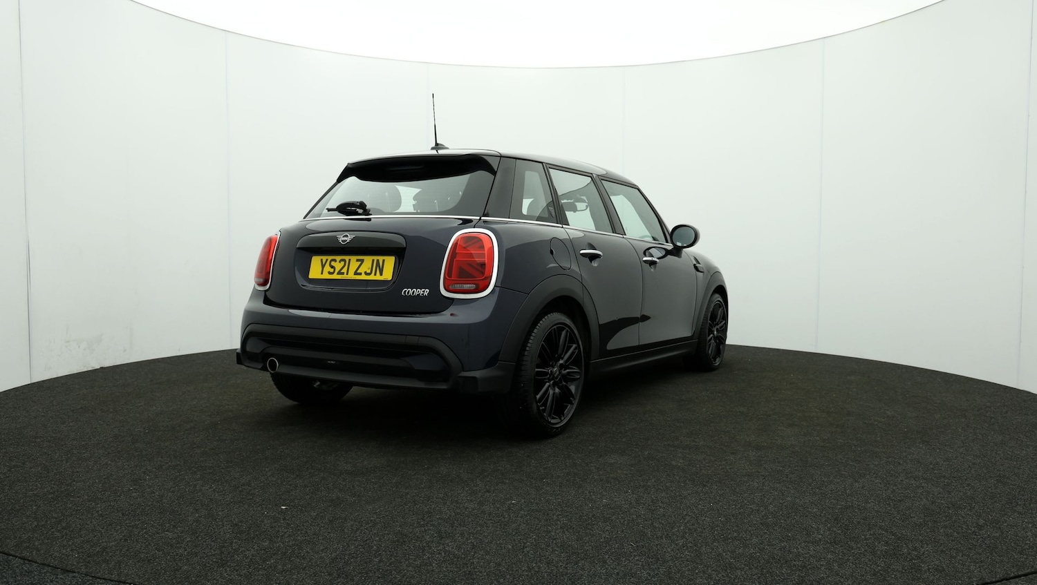 Used MINI Hatch 2021 for sale - 76808933: Photo 76