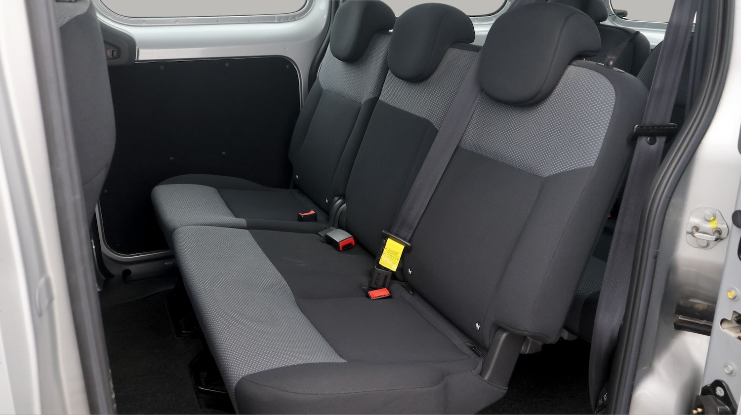 Used Nissan e-NV200 2020 for sale - 77340171: Photo 16