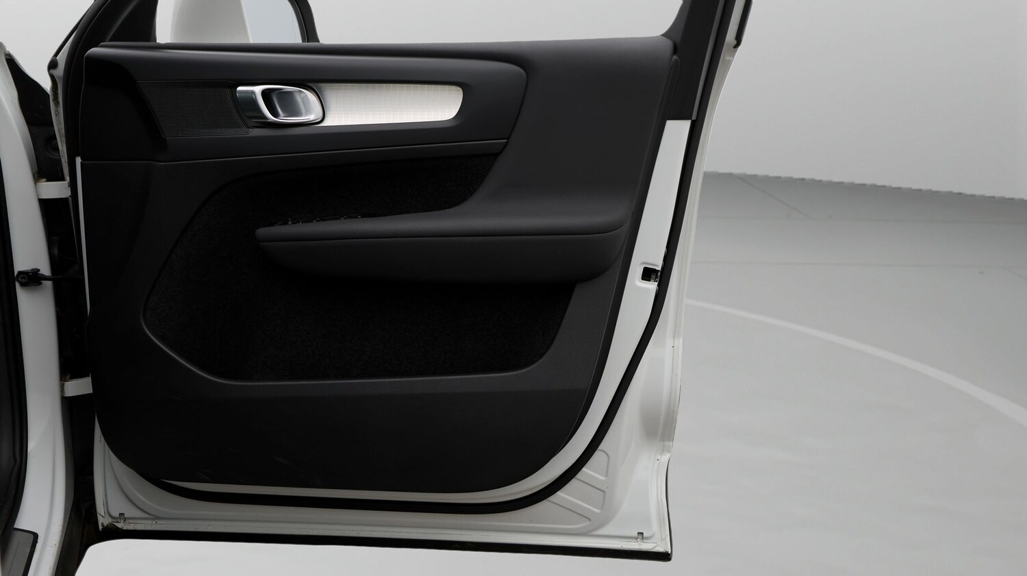 Used Volvo XC40 2022 for sale - 77759240: Photo 15