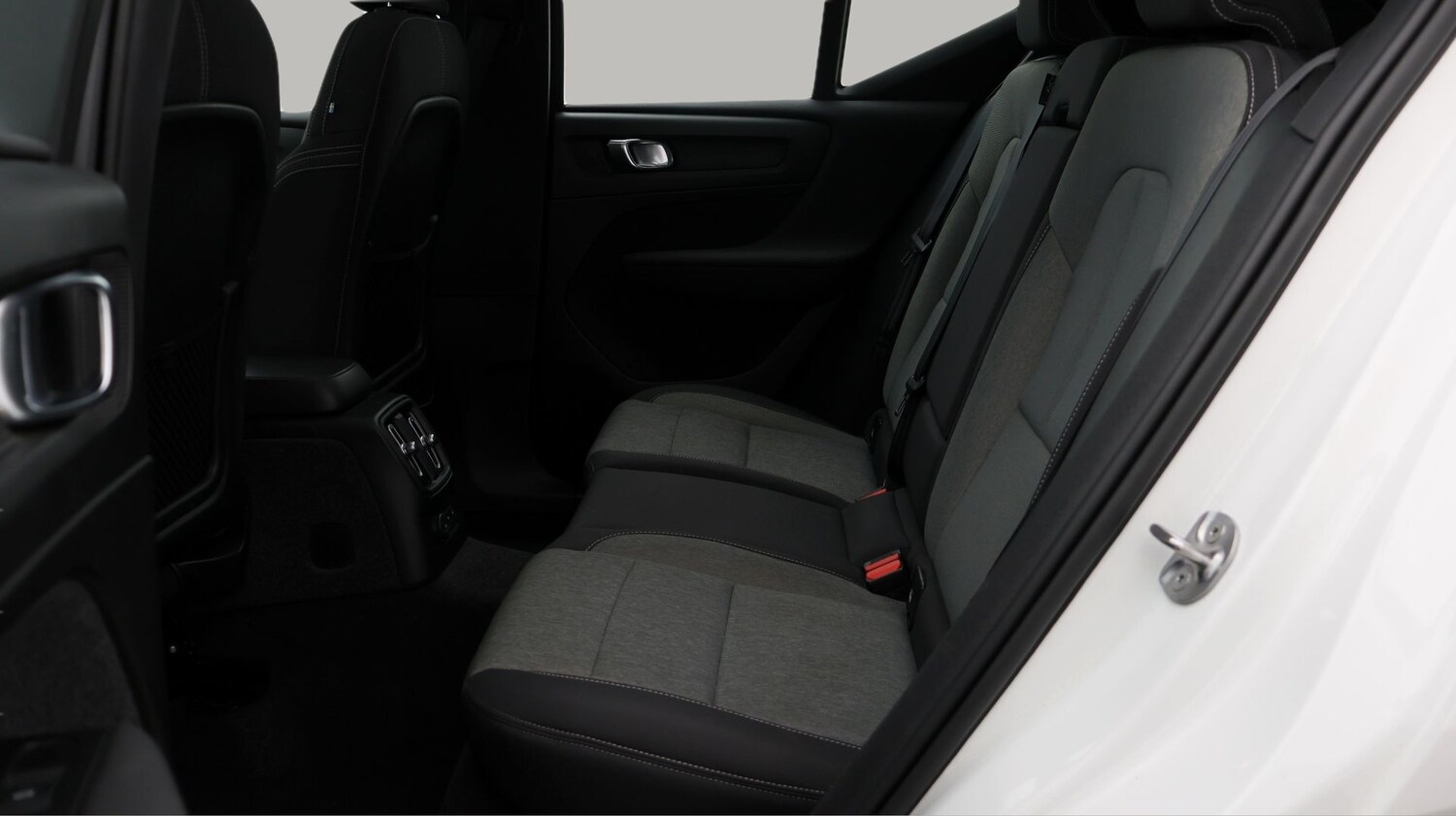 Used Volvo XC40 2022 for sale - 77759240: Photo 16