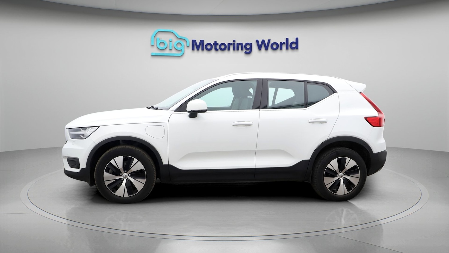 Used Volvo XC40 2022 for sale - 77759240: Photo 4