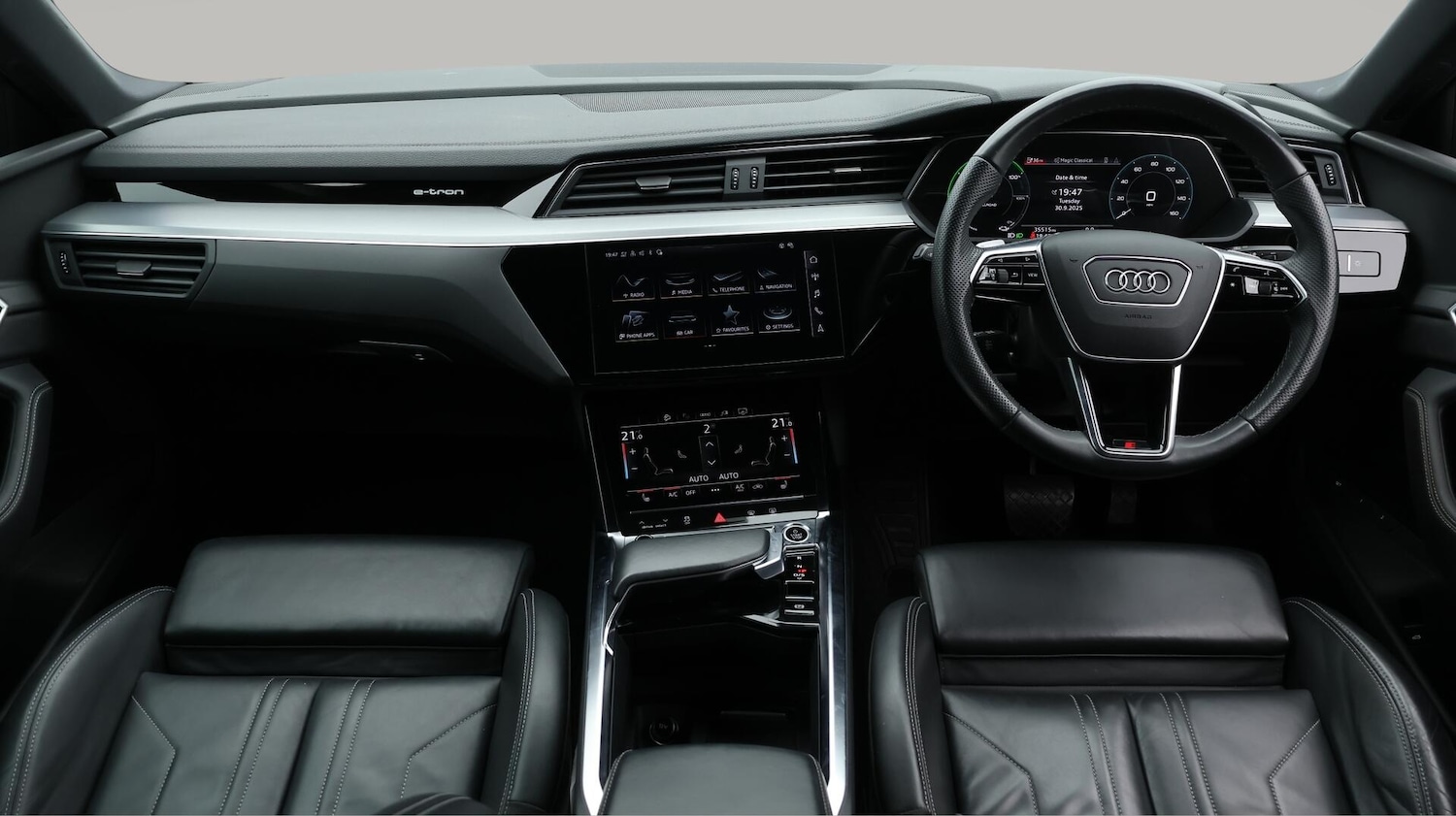 Used Audi e-tron 2023 for sale - 76136296: Photo 14