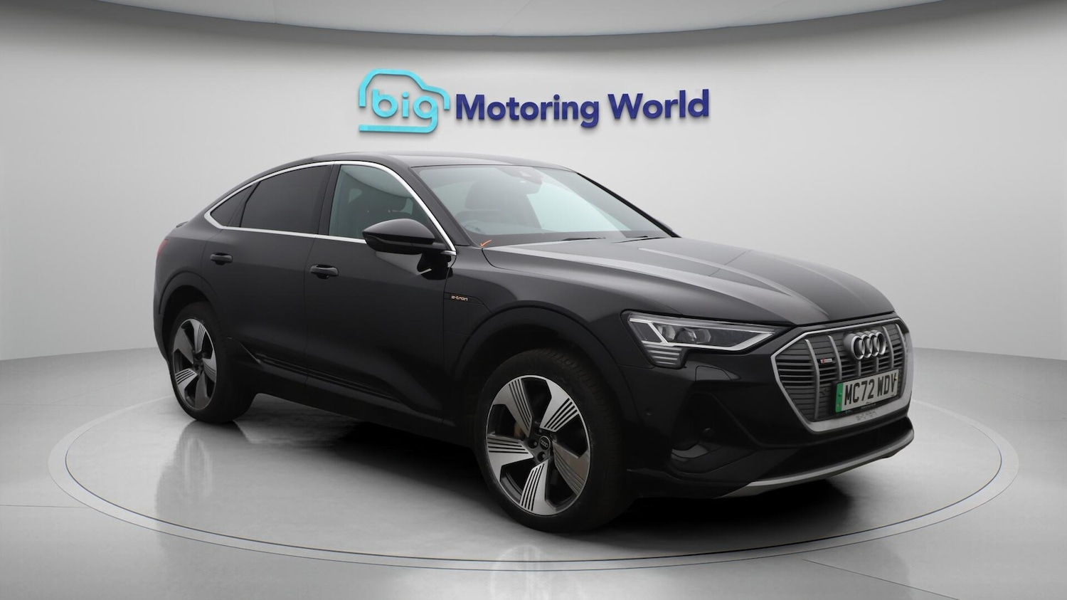 Used Audi e-tron 2023 for sale - 76136296: Photo 2