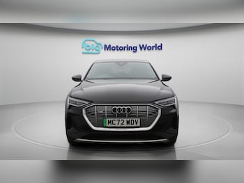 Used Audi e-tron 2023 for sale - 76136296: Photo 3