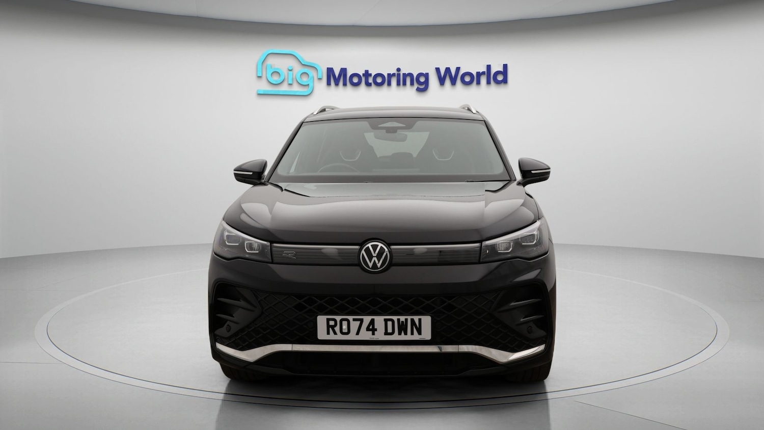 Used Volkswagen Tiguan 2024 for sale - 77915806: Photo 2