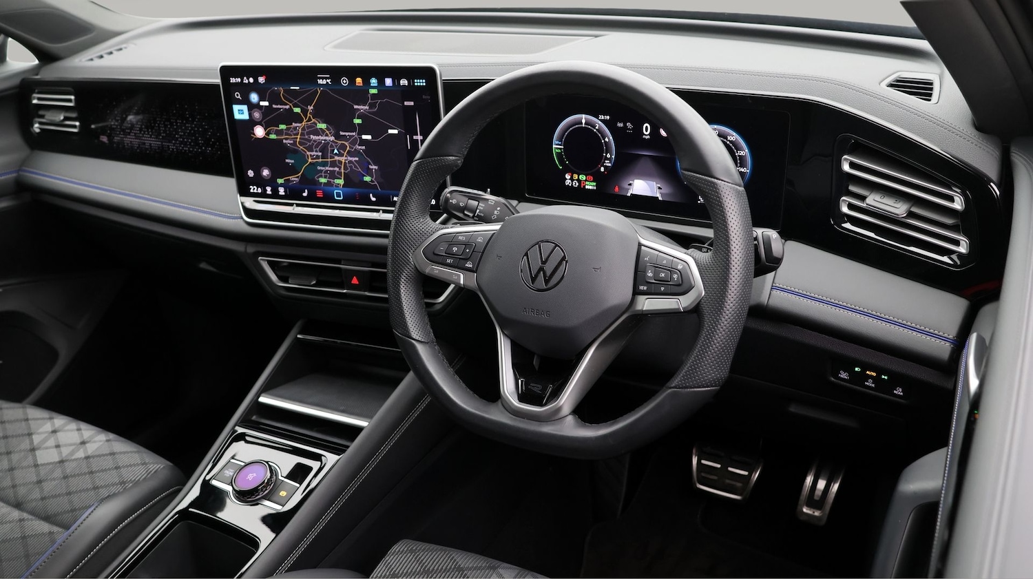 Used Volkswagen Tiguan 2024 for sale - 77915806: Photo 9