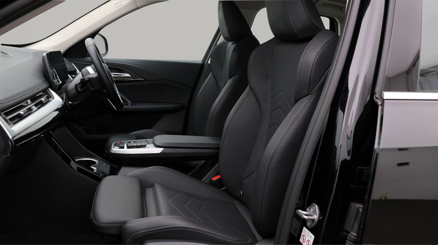 Used BMW iX1 2023 for sale - 77529354: Photo 14