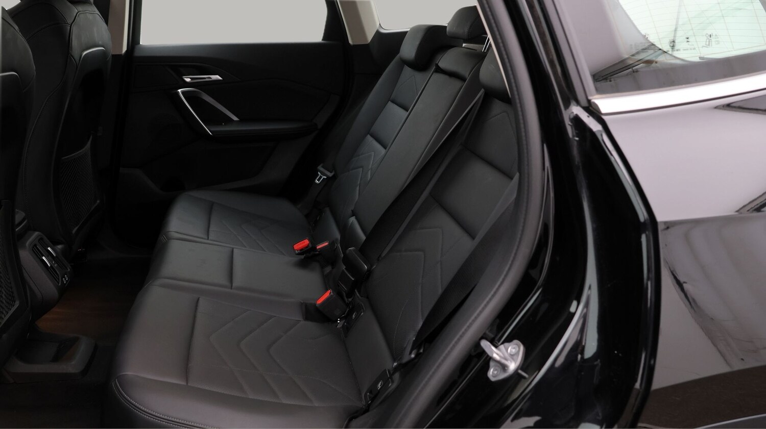 Used BMW iX1 2023 for sale - 77529354: Photo 16