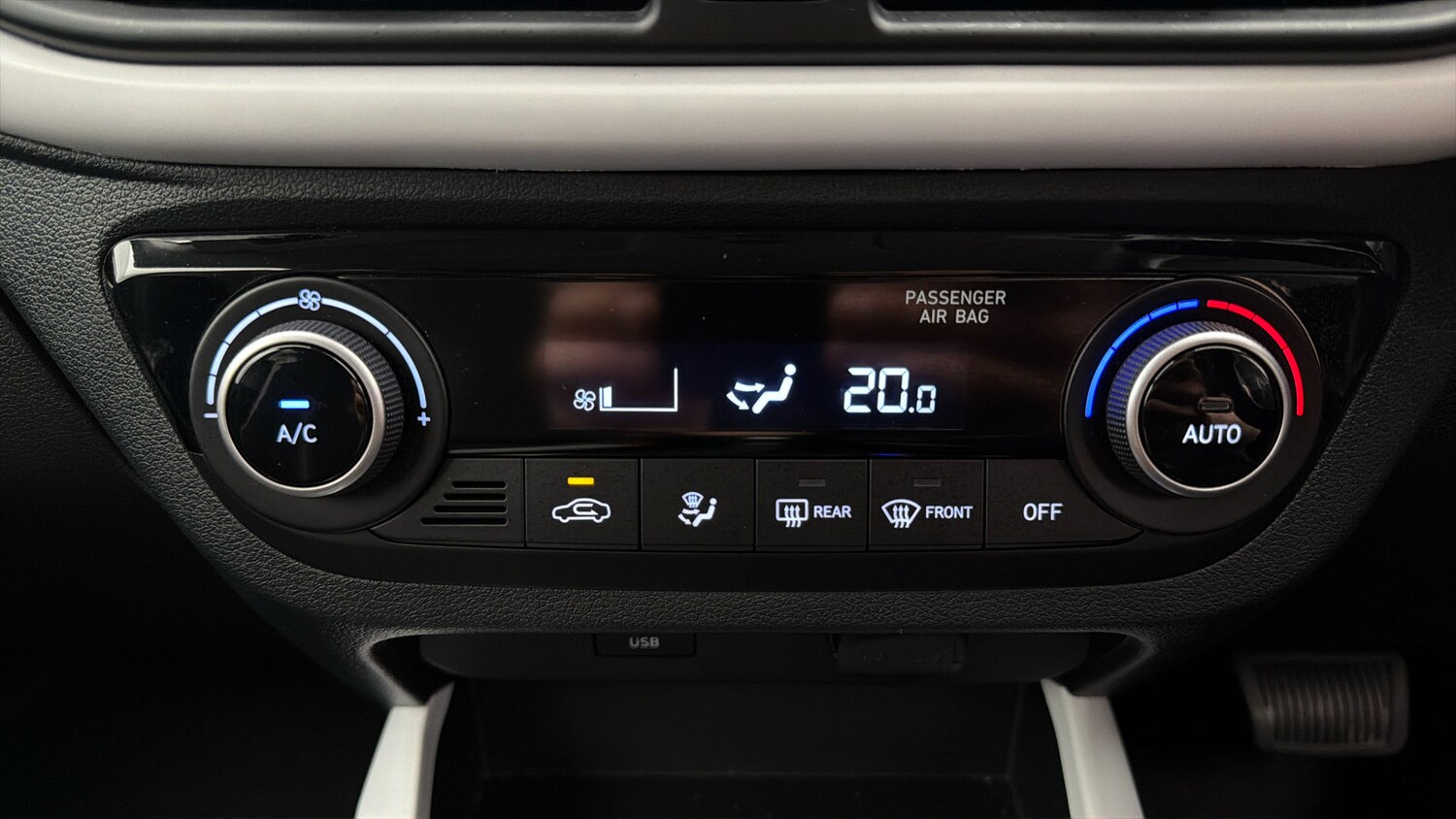 Used Hyundai i10 2023 for sale - 78164548: Photo 11