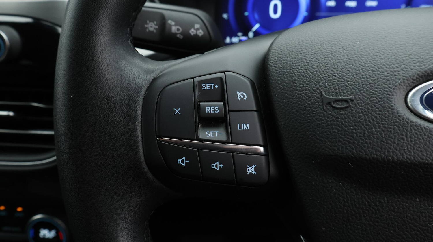 Used Ford Kuga 2022 for sale - 76282838: Photo 25