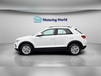 Used Volkswagen T-Roc 2022 for sale - 78627892: Photo