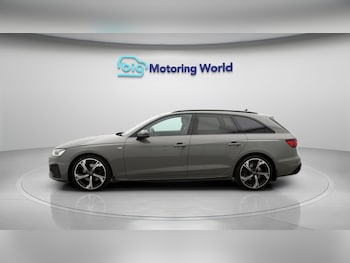 Used Audi A4 Avant 2022 for sale - 77610257: Photo