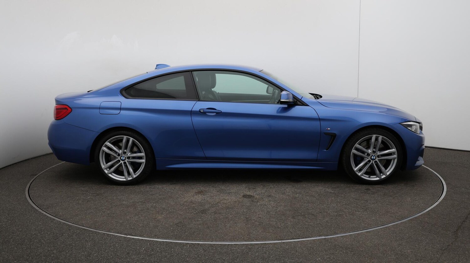 Used BMW 4 Series 2017 for sale - 76108905: Photo 49
