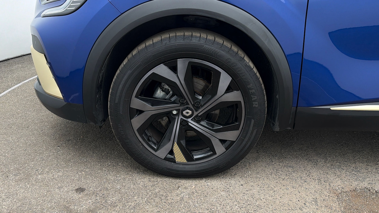 Used Renault Captur 2024 for sale - 77796943: Photo 17