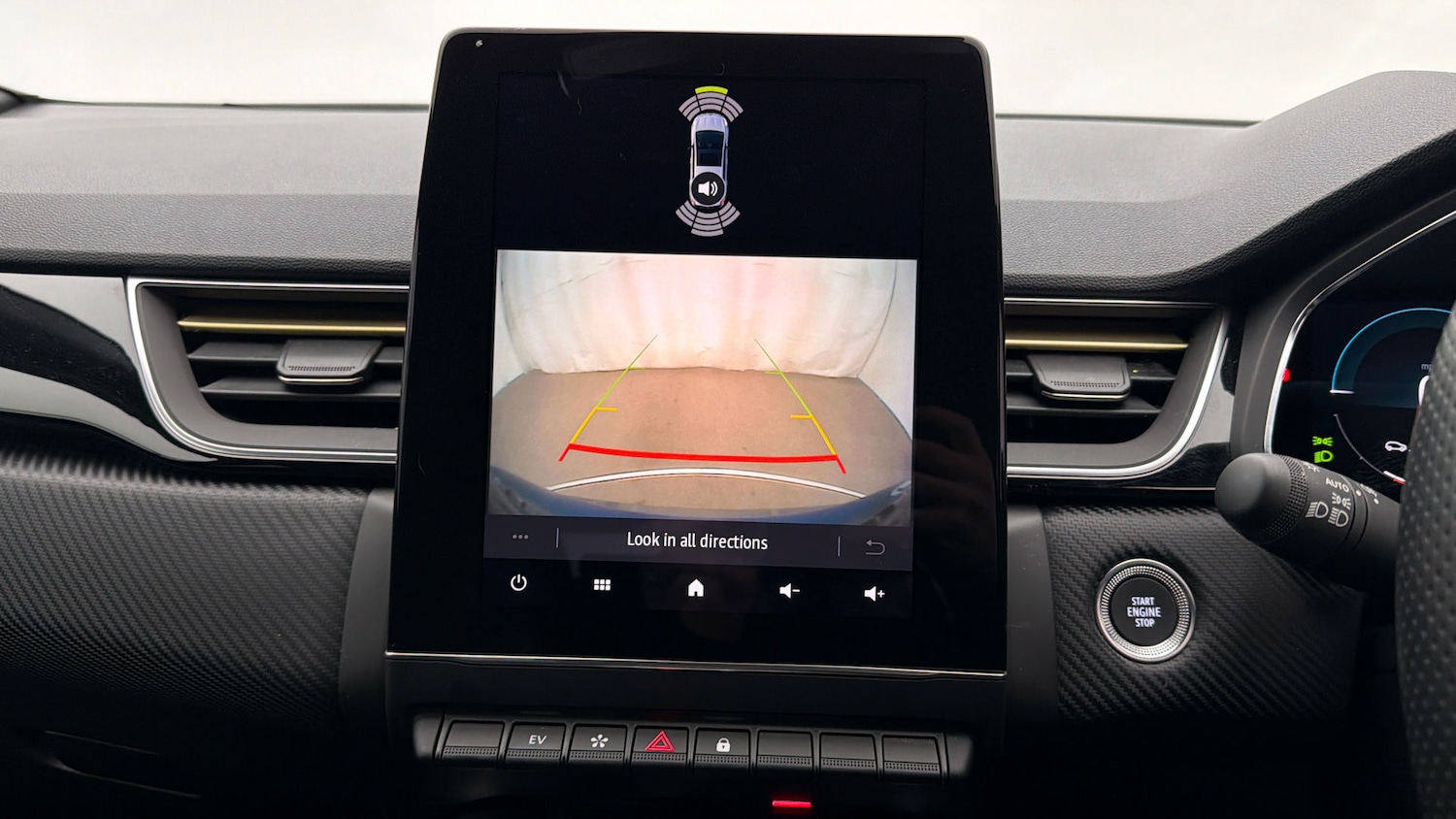 Used Renault Captur 2024 for sale - 77796943: Photo 27