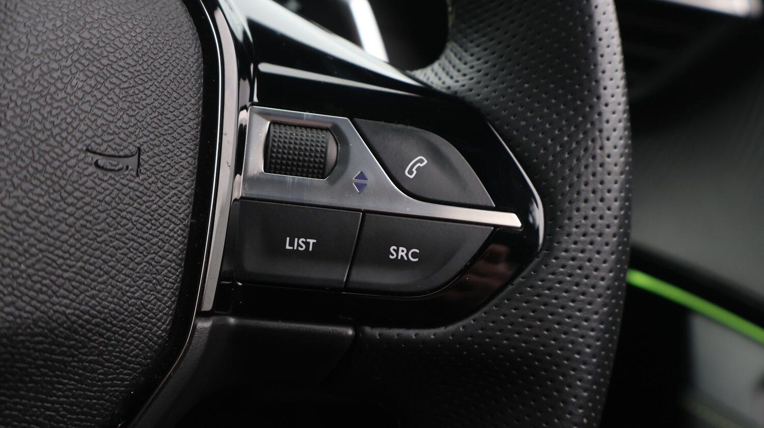 Used Peugeot 2008 2023 for sale - 77195567: Photo 24