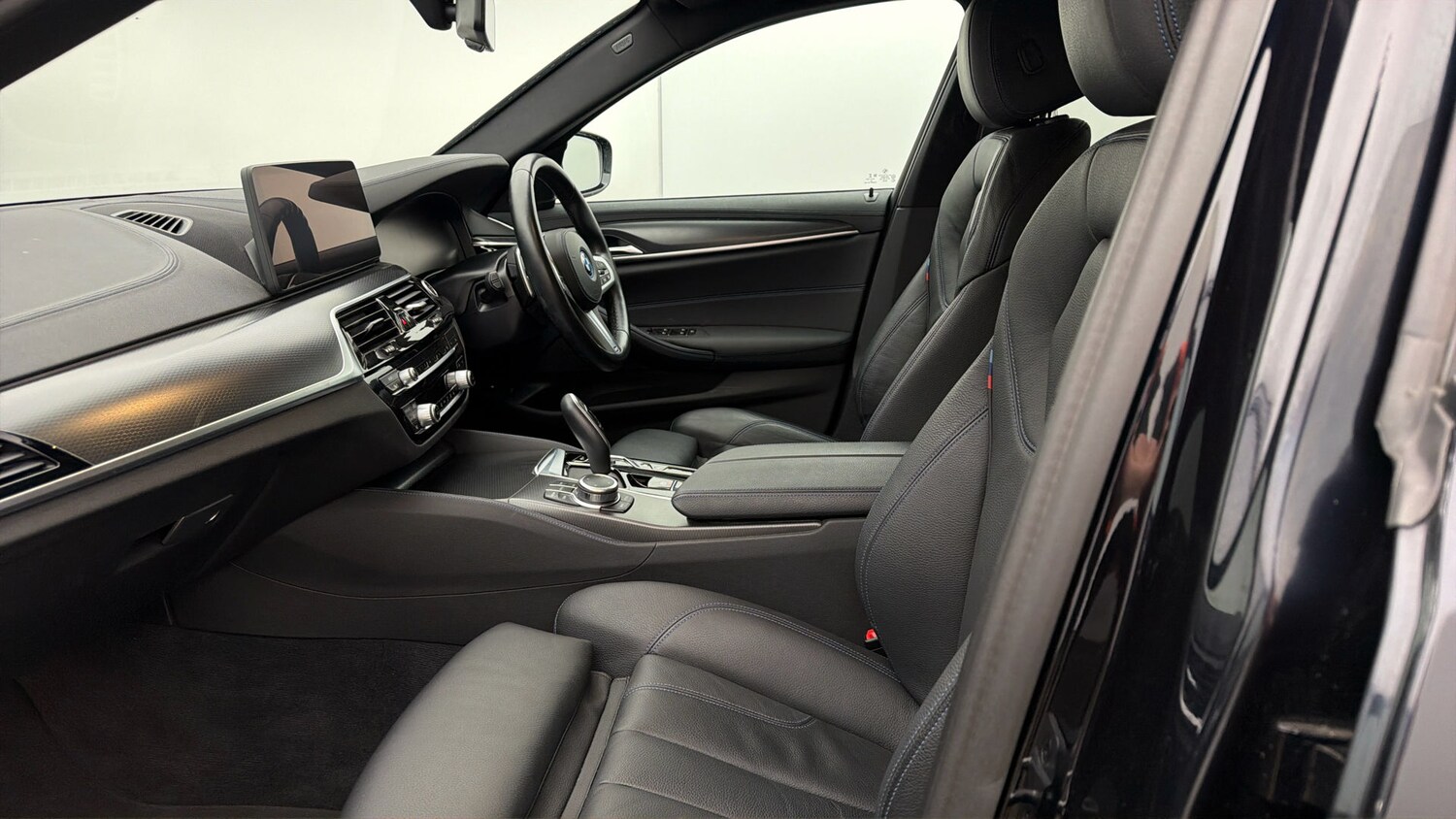 Used BMW 5 Series 2022 for sale - 78210351: Photo 13