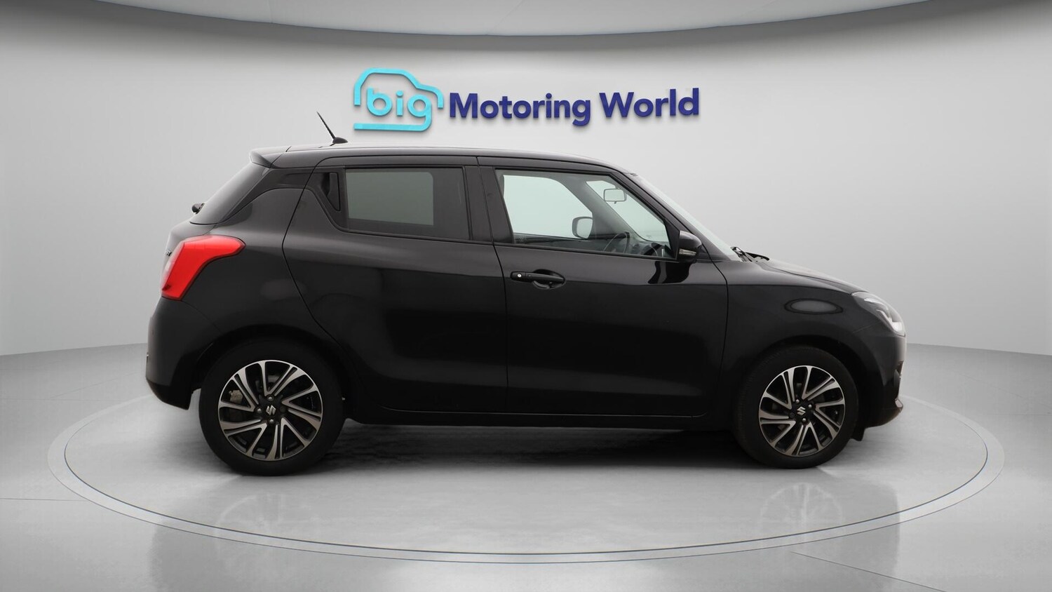 Used Suzuki Swift 2022 for sale - 76307860: Photo 9