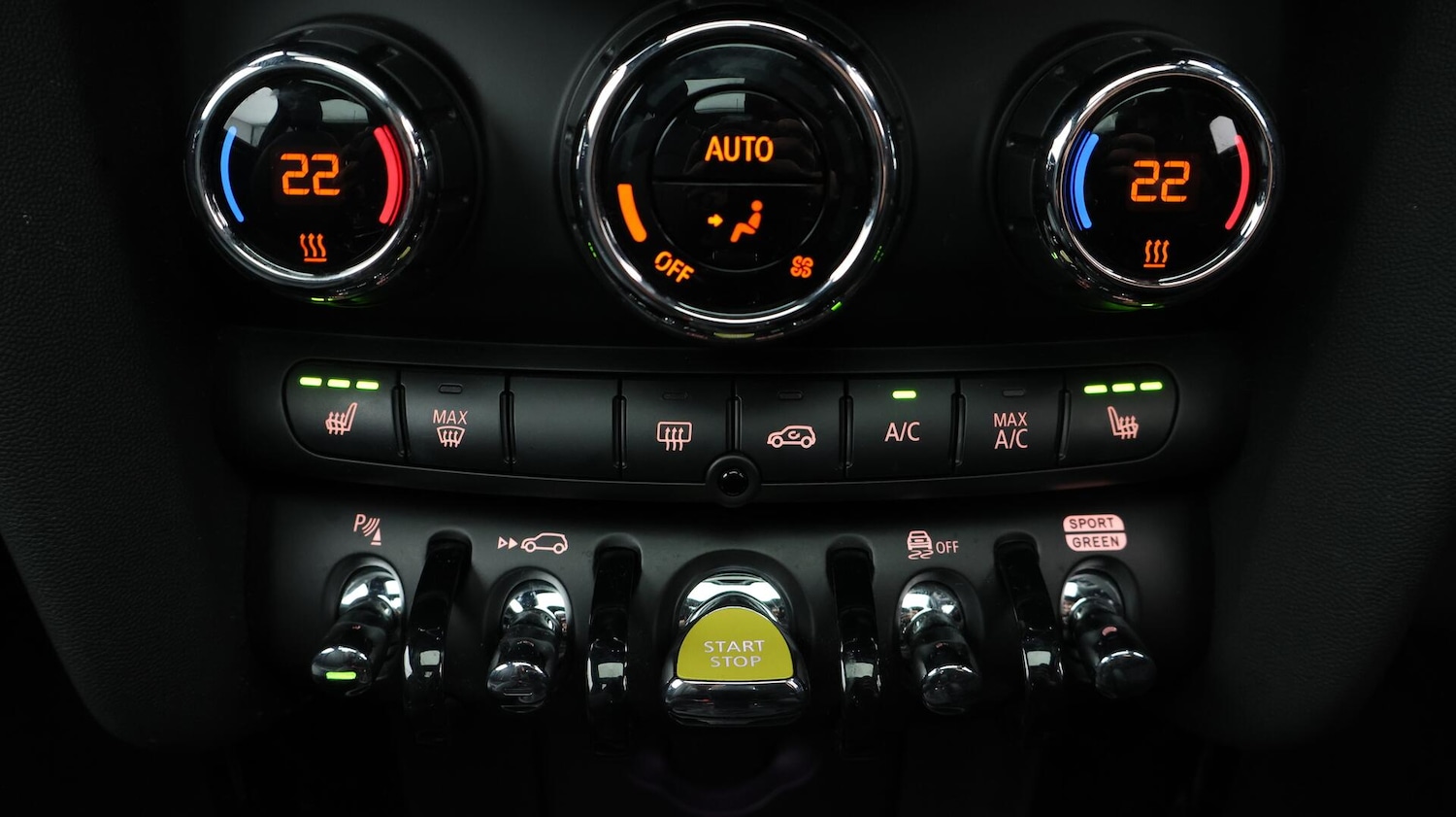 Used MINI Electric Hatch 2023 for sale - 76433204: Photo 13