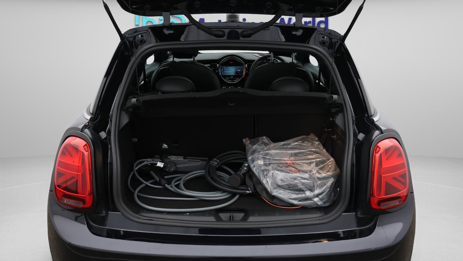 Used MINI Electric Hatch 2023 for sale - 76433204: Photo 18